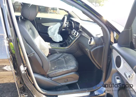 2022 Mercedes-Benz Glc 300 из США, поврежденный, VIN W1N0G8DBXNV335260